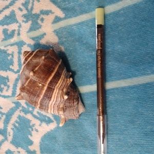 Pixi Endless Silky Eye Pen in a dark brown-bronze color.